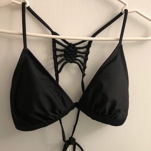 Black bikini top